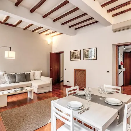 Myrhome - Spanish Steps Apartment