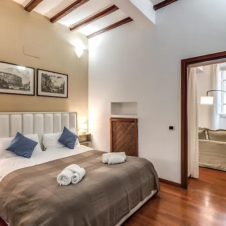 Myrhome - Spanish Steps Apartament